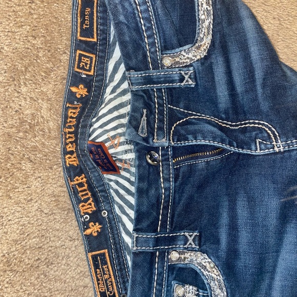 Rock Revival Jeans - Picture 9 of 9